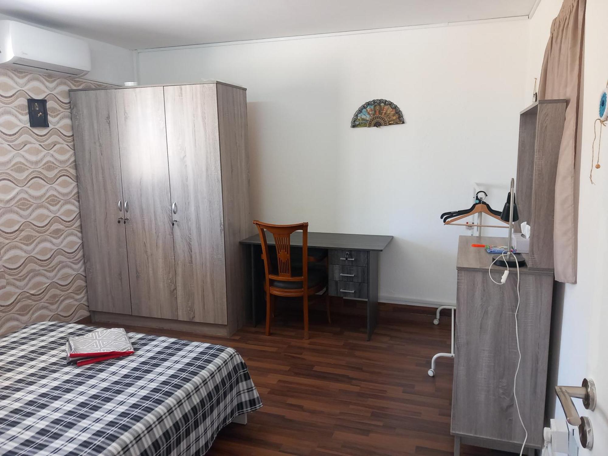 Апартаменты Vasilis House Dromolaxia Номер фото